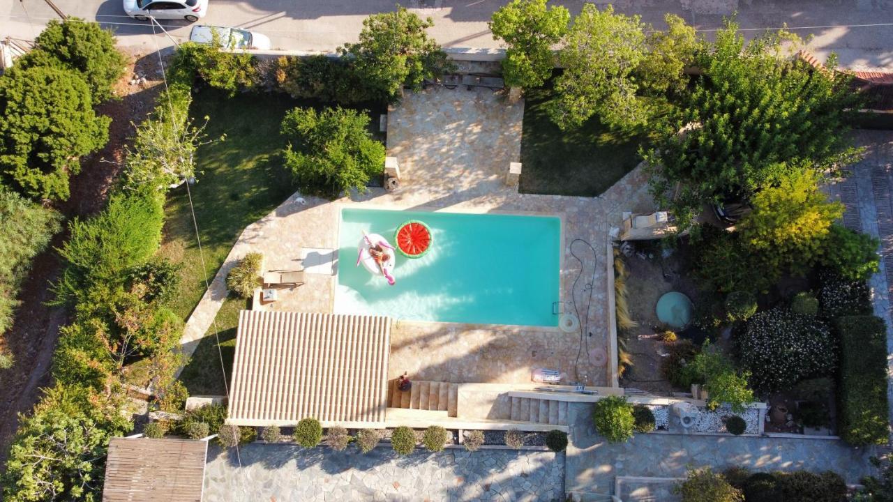 Pool And Sea View Apartments Agia Marina  Buitenkant foto