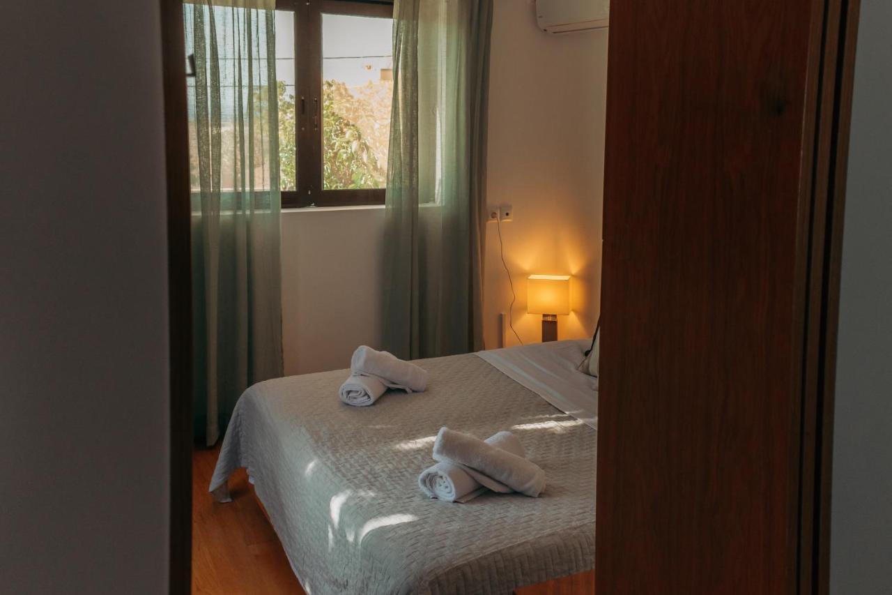 Pool And Sea View Apartments Agia Marina  Buitenkant foto